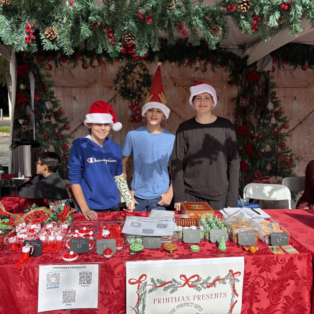 Kids selling at Christmas market by KidFoundry